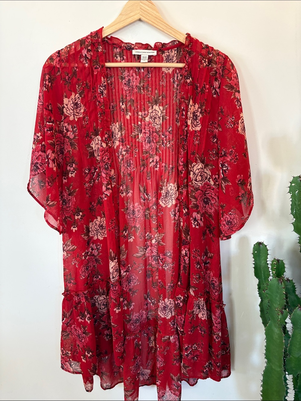 American Eagle Red Floral Sheer Kimono